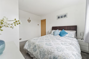 Photo 24- click for photo gallery